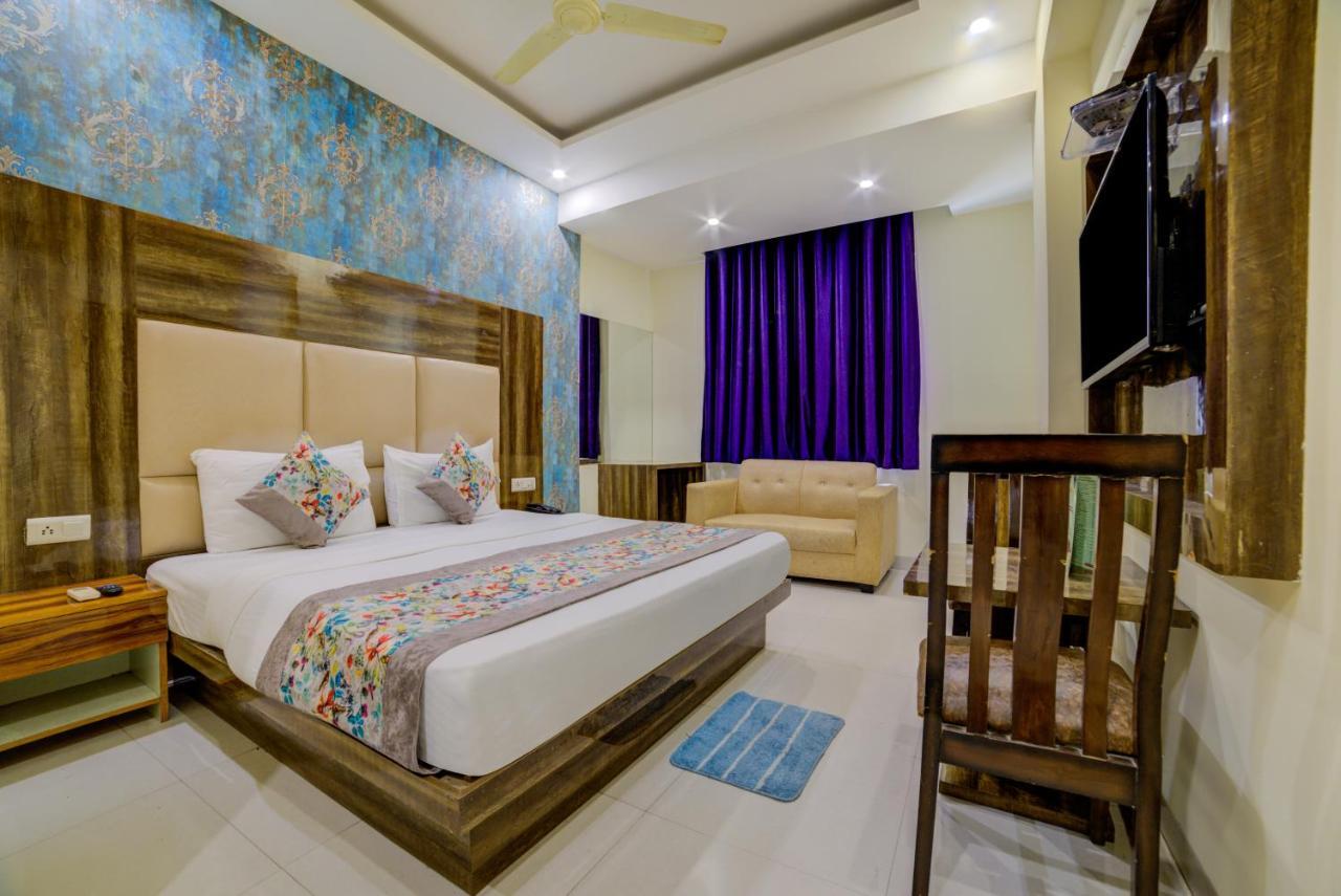 Hotel Smart Plaza Delhi Airport Нью-Делі Екстер'єр фото